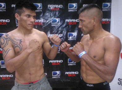 Ezequiel FernÃ¡ndez (izquierda) y Pablo Barboza disputaron un combate enredado