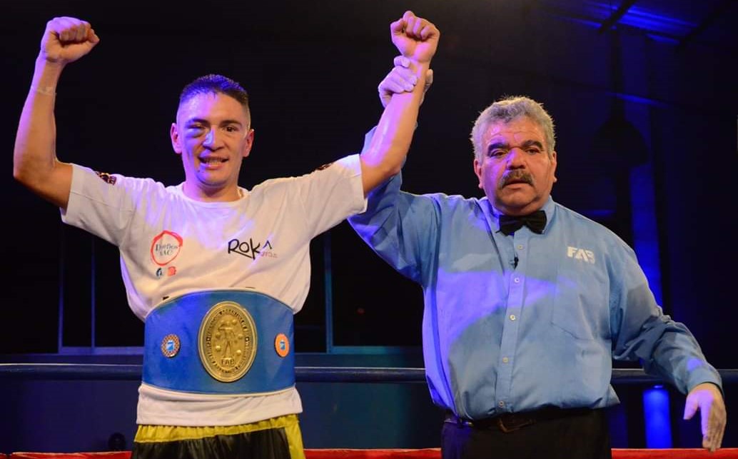 El invicto de San Francisco es el nuevo campeÃ³n argentino de los ligeros.